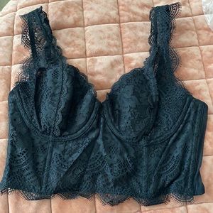 VS lace barlette corset